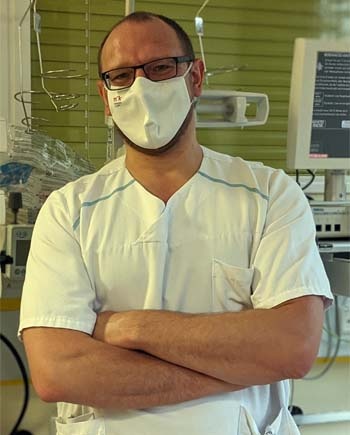 Markus Schopper, stellv. Stationsleiter der kardiologisch-internistischen Intensivstation in der München Klinik Bogenhausen. Bildnachweis: München Klinik 