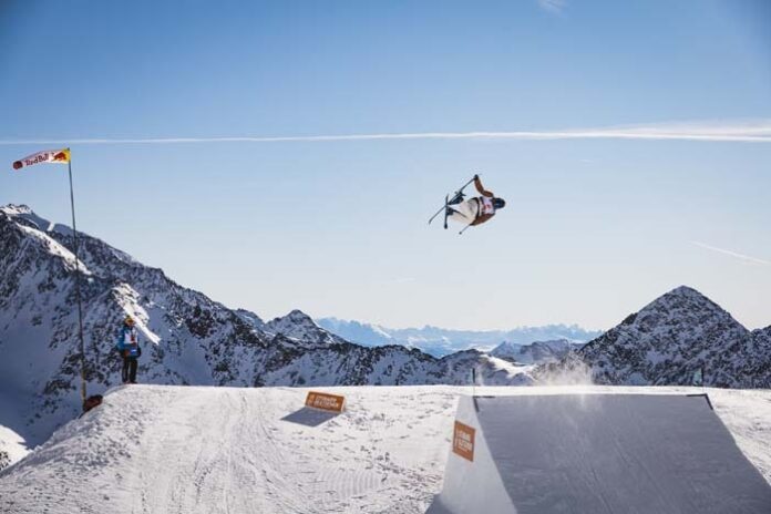 FIS Freeski World Cup Stubai Startnummer 1 ist Trumpf am Stubaier Gletscher