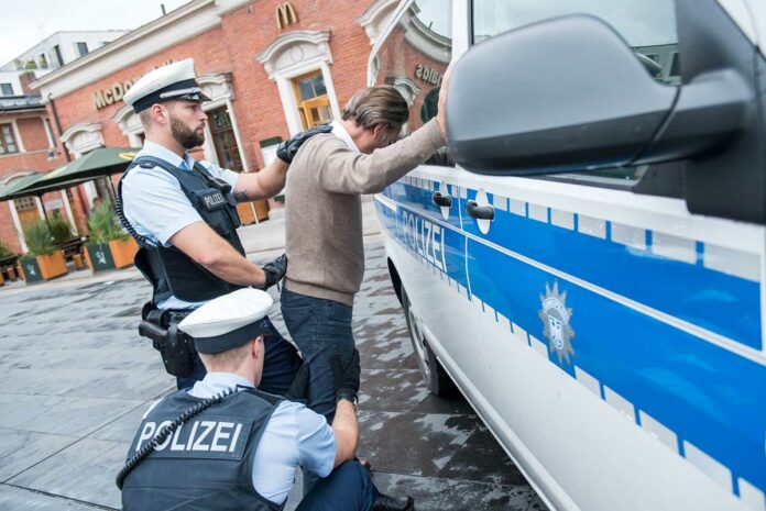 Bahnhof Pasing: Zigarettendiebstahl führte zu Körperverletzung, Nötigung und Sachbeschädigung Bahnhof Pasing: Zigarettendiebstahl führte zu Körperverletzung, Nötigung und Sachbeschädigung