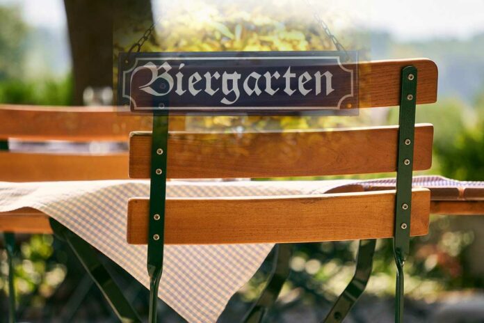 Ab Mittwoch, 12. Mai: Öffnung von Außengastro, Theatern, Konzert- und Opernhäuser, Kinos und Lockerungen im Sportbereich Ab Mittwoch, 12. Mai: Öffnung von Außengastro, Theatern, Konzert- und Opernhäuser, Kinos und Lockerungen im Sportbereich