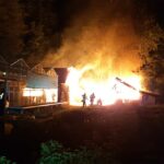 Bogenhausen: Brennende Gartenhütten