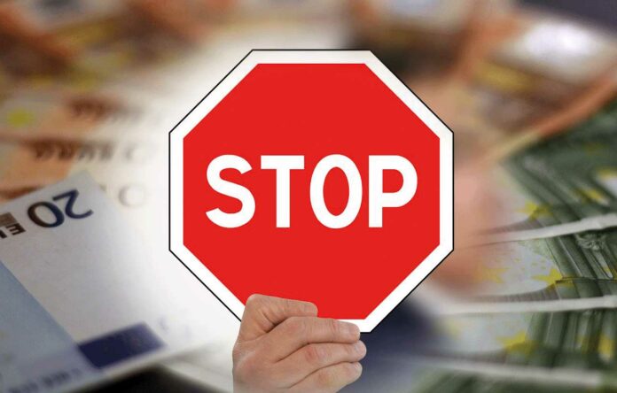 Drei Spendensammelvereine wegen Terrorfinanzierung verboten Drei Spendensammelvereine wegen Terrorfinanzierung verboten