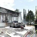 Trudering: Autowerkstatt total abgebrannt