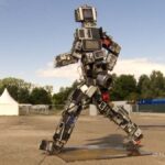 Wertgigant erlebt Premiere auf dem Tollwood Sommerfestival Wertgigant erlebt Premiere auf dem Tollwood Sommerfestival
