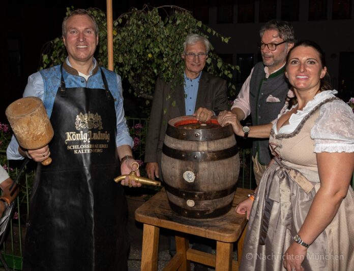 Stelldichein mit Prinz von Bayern und den Oktoberfestwirten beim Herbstfest im Café Guglhupf