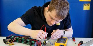 Finger weg von E-Bike-Akkureparaturen!