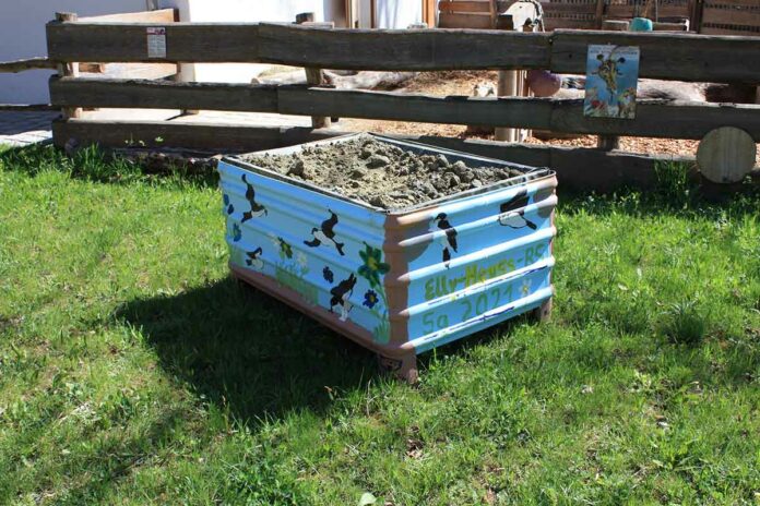 Bunte Hilfe für die heimische Natur in Hellabrunn