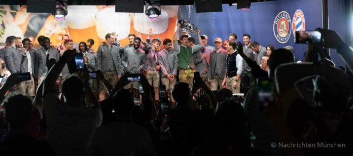 Das Paulaner FC Bayern Fanfest 2022 am Nockherberg
