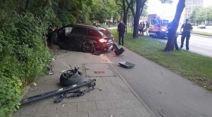 Drei Verletzte nach Verkehrsunfall in Giesing Drei Verletzte nach Verkehrsunfall in Giesing