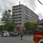 Moosach: Eine tote Person bei Zimmerbrand aufgefunden