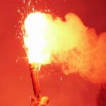 Englischer Fußballfan sorgt für Feuerwehreinsatz Englischer Fußballfan sorgt für Feuerwehreinsatz