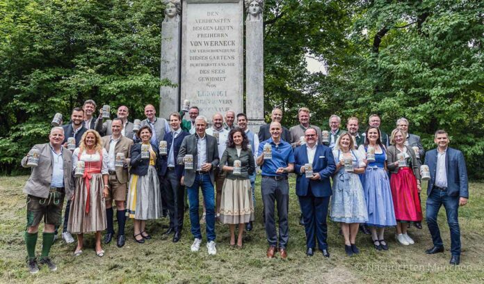 Lebensfreude pur - der Kult Krug der Wiesn Wirte ist zurück