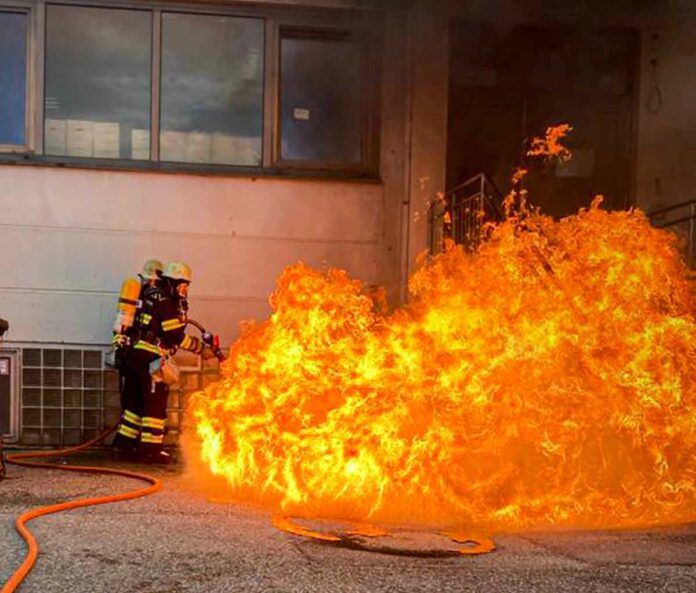 Mülltonnen lösen Brandmeldeanlage aus