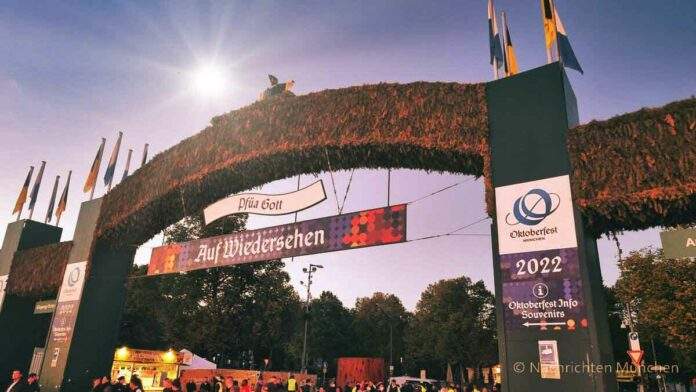 Die Wiesn 2022 – friedlich, fröhlich, verregnet Die Wiesn 2022 – friedlich, fröhlich, verregnet