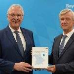Statistisches Jahrbuch für Bayern 2022 vorgestellt