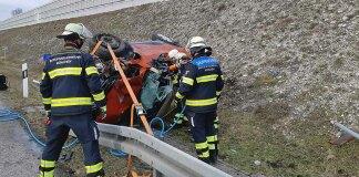 Pkw Überschlag auf der Eschenrieder Spange - Fahrerin leicht verletzt