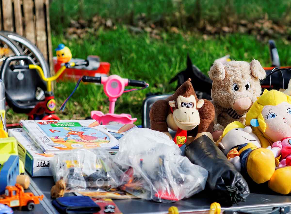 Flohmarkt für Kindersachen in St. Stephan MünchenSendling am 22.04.