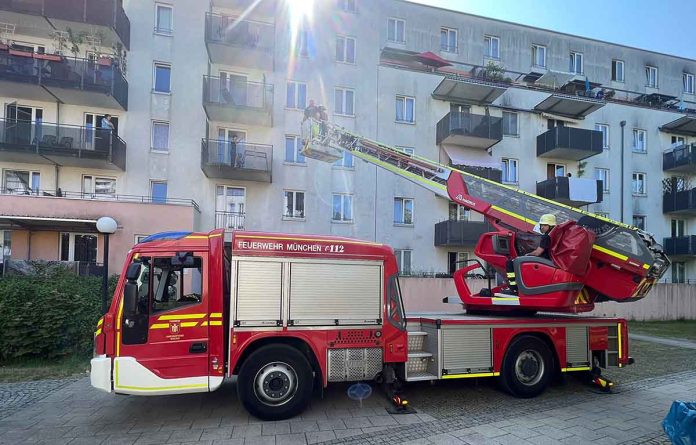 Ramersdorf-Perlach: Auf Balkon gefangen - 4-Jähriger sperrt Mutter aus