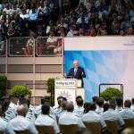 Herrmann vereidigt mehr als 1.500 neue Polizistinnen und Polizisten Herrmann vereidigt mehr als 1.500 neue Polizistinnen und Polizisten