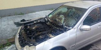 Sendling: Mercedes in Brand