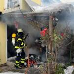 Moosach: Gartenlaube in Brand