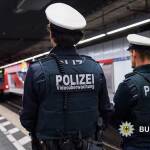 Attacke am Münchner Hauptbahnhof - Jugendliche gehen auf Reisende los