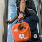 Bundespolizisten reanimieren am Gleis – 57-Jähriger mit Herzstillstand gerettet Bundespolizisten reanimieren am Gleis - 57-Jähriger mit Herzstillstand gerettet