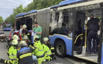Busunfälle fordern Münchner Einsatzkräfte
