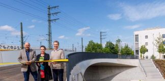 Neue Fuß- und Radwegbrücke über die Offenbachstraße