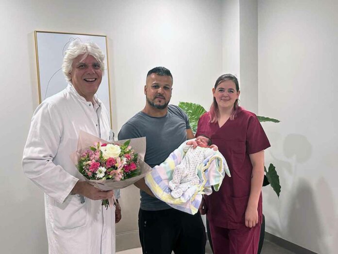 Das erste Baby ist da: Umzug in die Schwabinger Frauen- und Kinderklinik ist geschafft! Das erste Baby ist da: Umzug in die Schwabinger Frauen- und Kinderklinik ist geschafft!