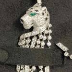 Flughafen München: Zoll entdeckt hochwertige Uhr und Schmuck im Wert von rund 650.000 Euro