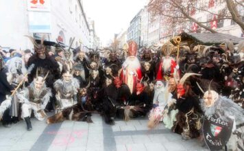 Wilde Gesellen in der Innenstadt – Münchner Krampuslauf am 14. Dezember 2025 Münchner Krampuslauf