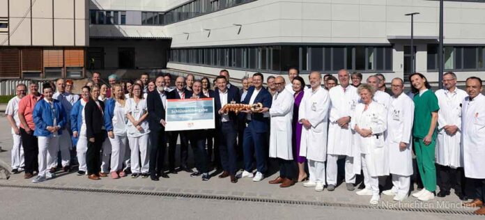 München Klinik Bogenhausen: Der „fünfte Finger“ ist fertig München Klinik Bogenhausen: Der „fünfte Finger“ ist fertig