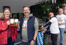Neptunbrunnen Kult(ur) Biergarten eröffnet