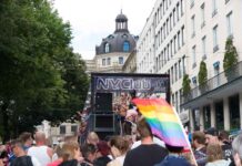 300.000 Menschen feiern beim CSD in München