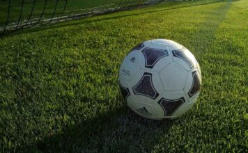 Großes Fußballturnier im Alten Botanischen Garten