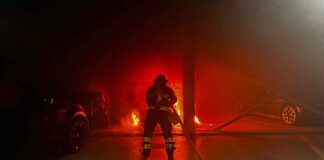 Fahrzeugbrand im Parkhaus