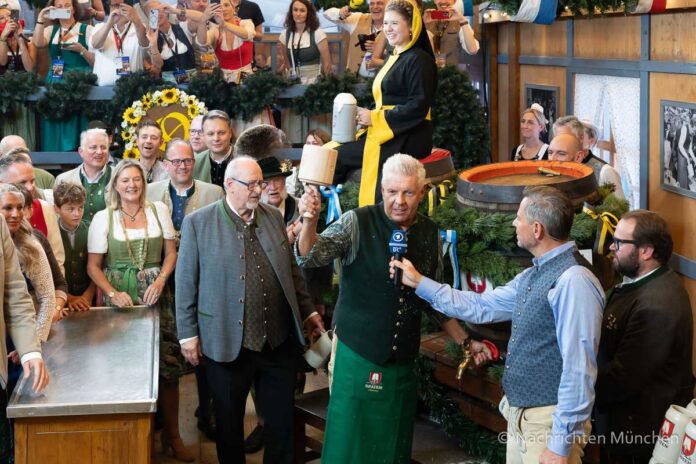 O’zapft is! - OB Dieter Reiter eröffnet das 190. Münchner Oktoberfest