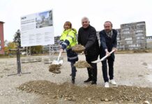 Spatenstich für neues Werkswohnungsprojekt der SWM mit Kindertagesstätte in Moosach Spatenstich für neues Werkswohnungsprojekt der SWM mit Kindertagesstätte in Moosach