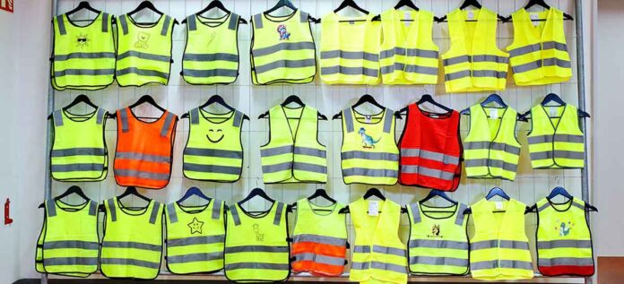 ADAC prüft Kinderwarnwesten: Vorsicht beim Onlinekauf ADAC prüft Kinderwarnwesten: Vorsicht beim Onlinekauf