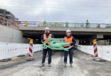 Der kleine Drache ist zurück: Historisches Lindwurm-Brückengeländer montiert Der kleine Drache ist zurück: Historisches Lindwurm-Brückengeländer montiert