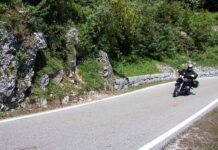 Erste warme Tage, erstes Risiko: ADAC Südbayern ruft Motorradfahrer zu vorsichtigem Saisonstart auf Erste warme Tage, erstes Risiko: ADAC Südbayern ruft Motorradfahrer zu vorsichtigem Saisonstart auf