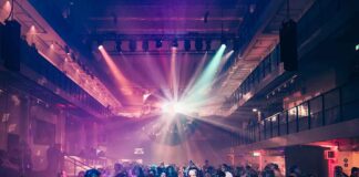 Silent & Rollschuh-Disco im Gasteig HP8