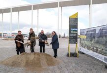 Bürgermeister Krause gibt Startschuss für Willy-Brandt-Platz-Umbau