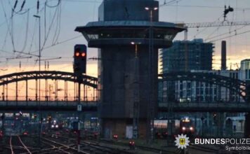 Betriebsstörung am Münchner Hauptbahnhof – 56-Jähriger zieht im ICE die Notbremse Betriebsstörung am Münchner Hauptbahnhof - 56-Jähriger zieht im ICE die Notbremse
