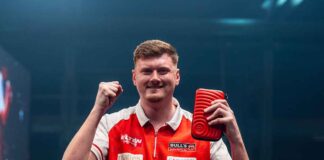 ELTEN Safety Shoes German Darts Grand Prix: Springer stürzt MvG