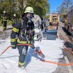 Pkw in Vollbrand Pkw in Vollbrand