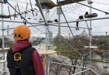 Neues Kletterabenteuer direkt am Olympiastadion: Der SAYAQ Adventure Tower kommt in den Olympiapark München