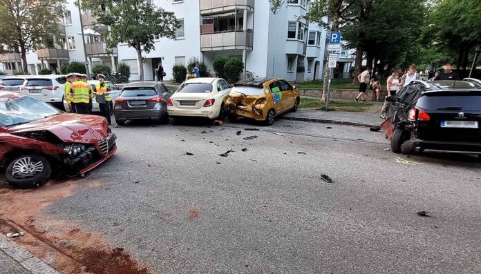 Mehrere Verletzte nach Verkehrsunfall