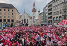 Titelfeier des FC Bayern München auf dem Marienplatz